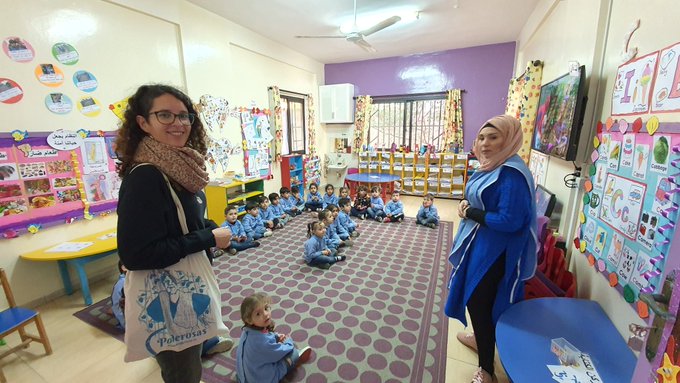 A través d'aquesta iniciativa es pretén vincular la comunicat local dels caps de refugiades del Líban |Cedida