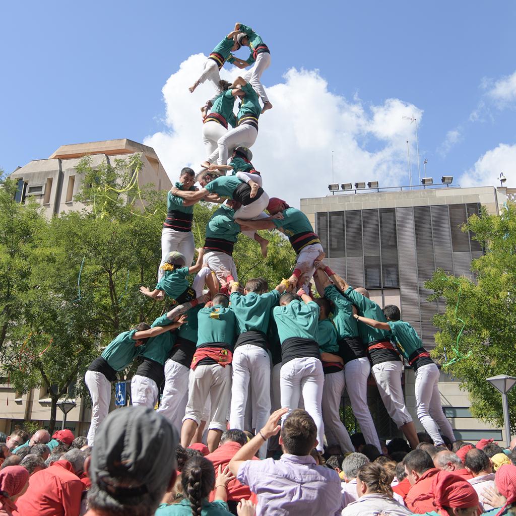 La torre de 8 ha fet llenya després d'haver-la descarregat
